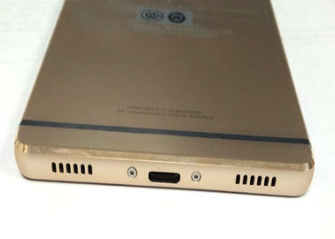 Altın P8 5 inç ekran akıllı telefonlar 960 x 540P MT6572 Dual Sim 512MB 4GB